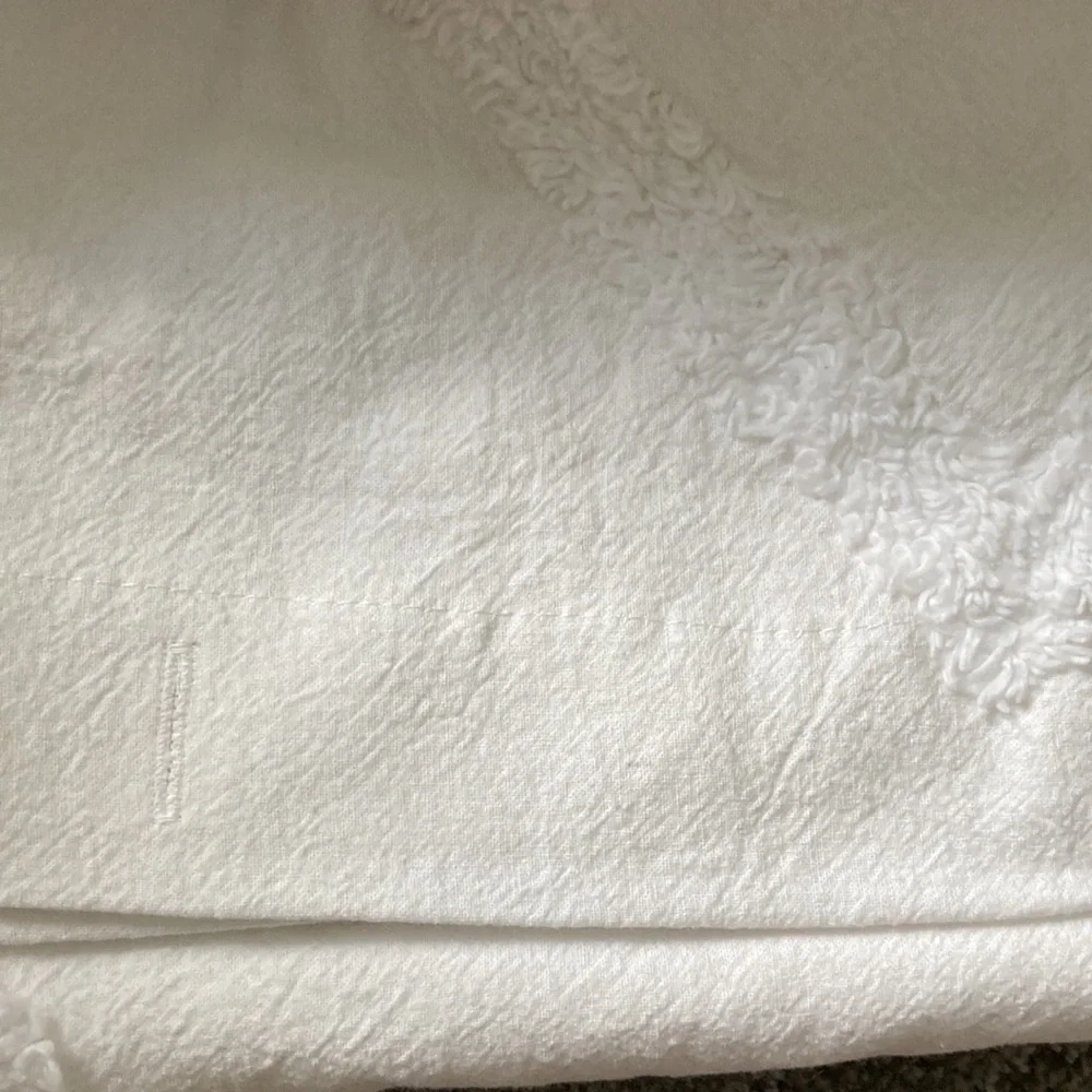 DKNY Chenille Lattice Shower Curtin